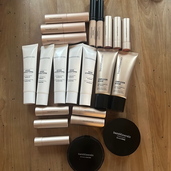 SOLD - Picture 1 of 2